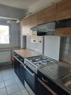 Inchiriez apartament 2 camere