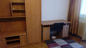 Proprietar, inchiriez apartament cu 1 camera langa Isho, Medicina