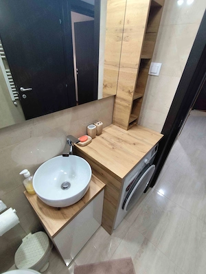 Apartament 2 camere de închiriat - zona 9 Mai - imagine 4
