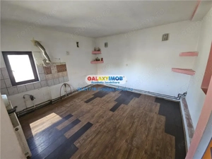 Chitila Triaj Apartament 3 camere 2 bai curte proprie - imagine 13