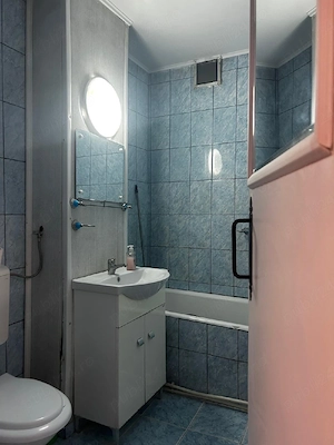 Se vine apartament 4 camere decomandate, ultracentral, renovat, etaj 1 - imagine 4