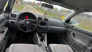 vand sau schimb jetta mk5 