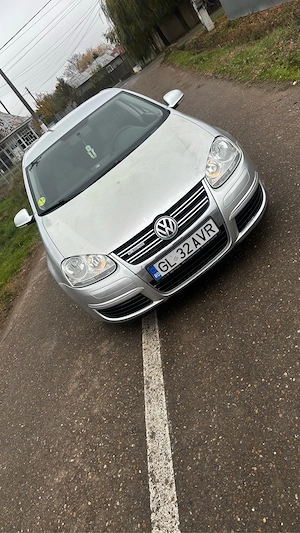 vand sau schimb jetta mk5  - imagine 5