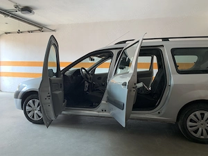 Logan MCV Laureate 1,6 16V - 7 locuri, primul proprietar - imagine 5