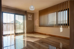 Vila D+P+E cu jaccuzi exterior in Iosia - imagine 8