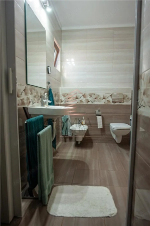 Vila D+P+E cu jaccuzi exterior in Iosia - imagine 14