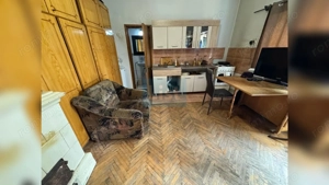 C0MISION 0% ! 3 camere, 2 bai, terasa, casa tip vila, curte comuna - imagine 4