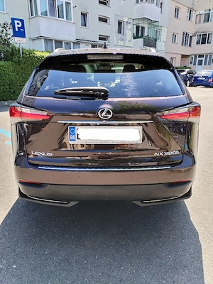 Lexus NX 300h hybrid  - imagine 4