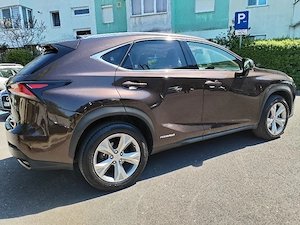 Lexus NX 300h hybrid  - imagine 6