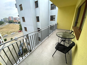 Inchiriez apartament 2cam 63mp,terasa 8mp,loc parcare subsol in bloc nou Torontalului - imagine 4