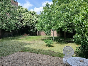 apartament 2 camere, la casa cu gradina, central in Lugoj