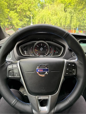 Vand Volvo V40 2016 - imagine 4