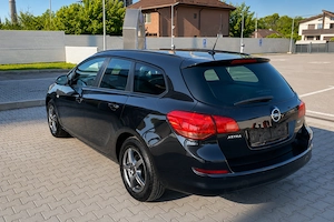 Opel Astra J 1.7CDTI	-	Euro 5	*	Climatronic	*	Pilot	*	Jante	*	Economica si Fiabila - imagine 4