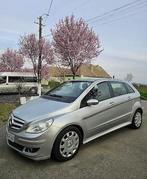 Vând schimb Mercedes B-Classe  - imagine 4