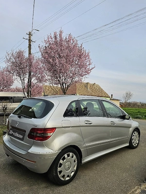 Vând schimb Mercedes B-Classe  - imagine 5