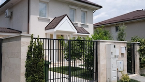 Corbeanca Park | Casa cu curte si loc de promenada | circuit privat | langa padure - imagine 2