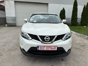 Nissan Qashqai 2017, 1.5 DCI 110 CP Navi Camera Clima Distronic Service Istoric la Zi