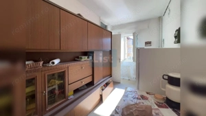 Apartament 3 camere de vânzare – Reșița, Lunca, et.3 - imagine 2