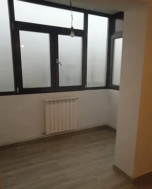 2 camere Exercitiu decomandat 55mp etaj2din4 110000euro - imagine 6
