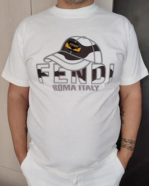 Tricouri Fendi de calitate