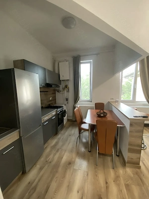Inchiriez apartament 2 camere, la casa cu gradina, central in Lugoj - imagine 3