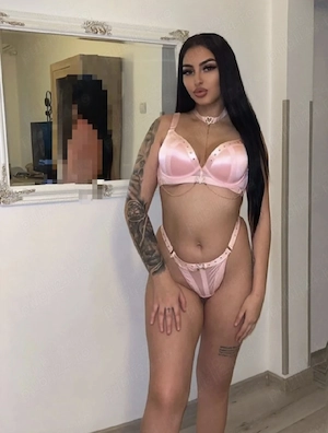 Julia la mine sau la tine 