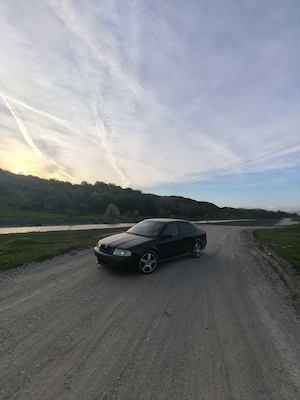 Dezmembrez Skoda Octavia 1,1.6bfq