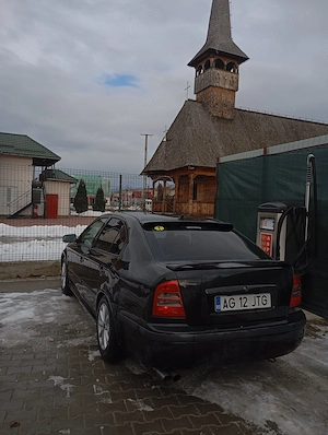 Dezmembrez Skoda Octavia 1,1.6bfq - imagine 3