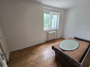 Reșița, apartament 4 camere,  90 mp, etaj 1, zona Moroasa - imagine 7