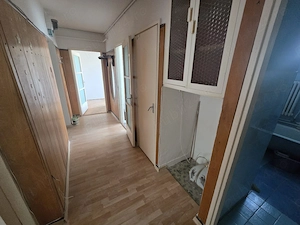 Reșița, apartament 4 camere,  90 mp, etaj 1, zona Moroasa - imagine 3