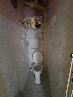 Reșița, apartament 4 camere,  90 mp, etaj 1, zona Moroasa - imagine 12