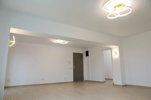 Apartament 4 camere de vânzare în Slobozia  - imagine 4