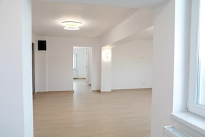 Apartament 4 camere de vânzare în Slobozia  - imagine 11