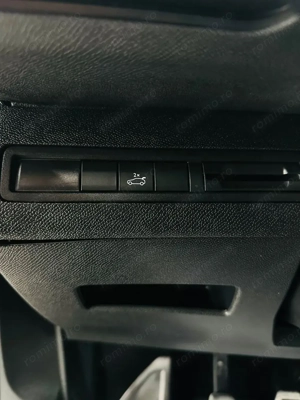 PEUGEOT 3008 - imagine 12