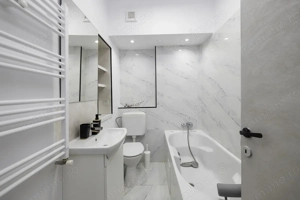 Închiriez apartament 2 camere la curte, Piața Muncii, centrală proprie - imagine 5