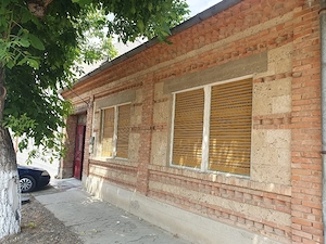 casa de vânzare 
