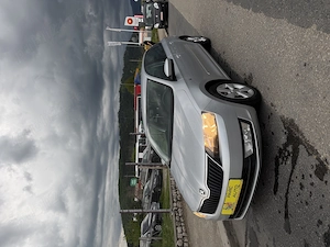 Skoda Rapid Spaceback 1.6 TDI Euro 5 90 CP Navi Clima Incalzire scaune - imagine 4