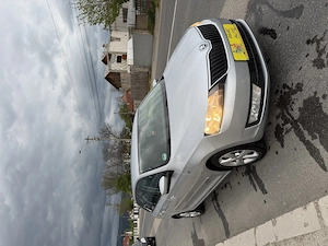 Skoda Rapid Spaceback 1.6 TDI Euro 5 90 CP Navi Clima Incalzire scaune - imagine 3
