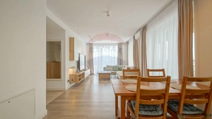 Penthouse exclusiv cu terasă spectaculoasă – Kasper Coresi, Tractorul - imagine 7
