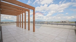 Penthouse exclusiv cu terasă spectaculoasă – Kasper Coresi, Tractorul - imagine 4