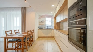 Penthouse exclusiv cu terasă spectaculoasă – Kasper Coresi, Tractorul - imagine 11