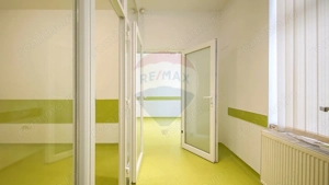 Spațiu birouri/cabinete medicale 66 mp, str. Iuliu Maniu, Brașov - imagine 12