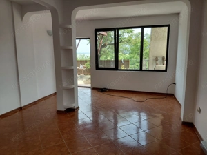 Casa P+1 zona Traian cu vedere la Brates - imagine 10