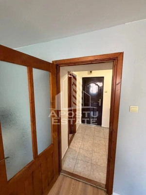 Garsoniera de vanzare renovata, etaj 3, zona Buziasului, Timisoara - imagine 4