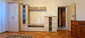 Apartament 3 camere,zona Boul Rosu