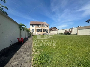 Casa Moderna, 9 camere in zona Parneava - imagine 3