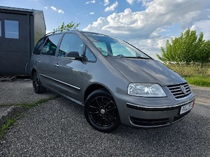 Sharan Automat    1.9 Tdi - 116 cai    Zoll valabil