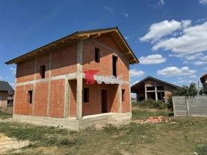 CASA INDIVIDUALA DE VANZARE- MOSNITA NOUA - imagine 9