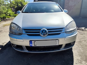Vând VW Golf V Automat 1.9 BXE