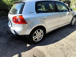 Vând VW Golf V Automat 1.9 BXE - imagine 2